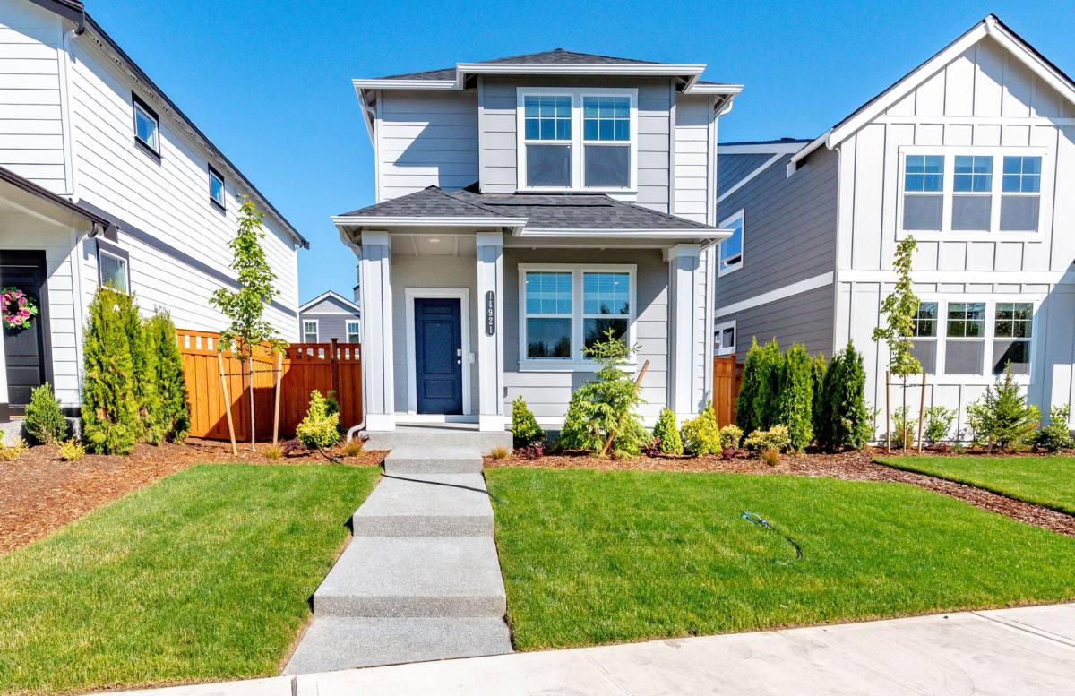 House for rent at 14921 202nd Ave E, Bonney Lake, WA 98391