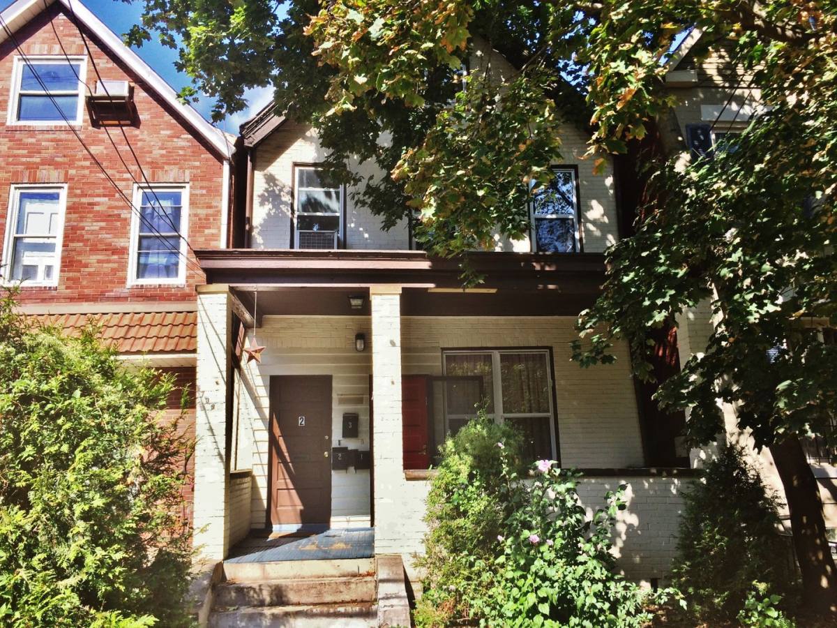 Townhouse for rent at 5739 Kentucky Ave, Pittsburgh, PA 15232