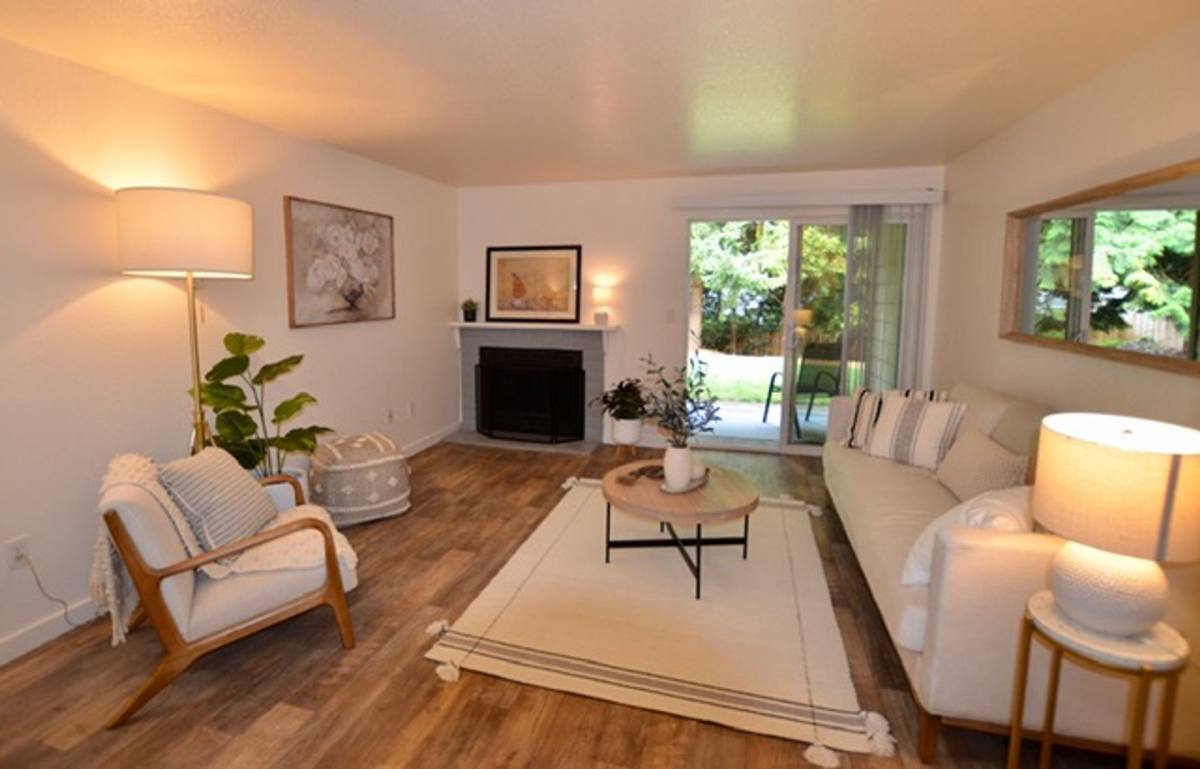 Townhouse for rent at 7621 36th St Court W, Tacoma, WA 98466