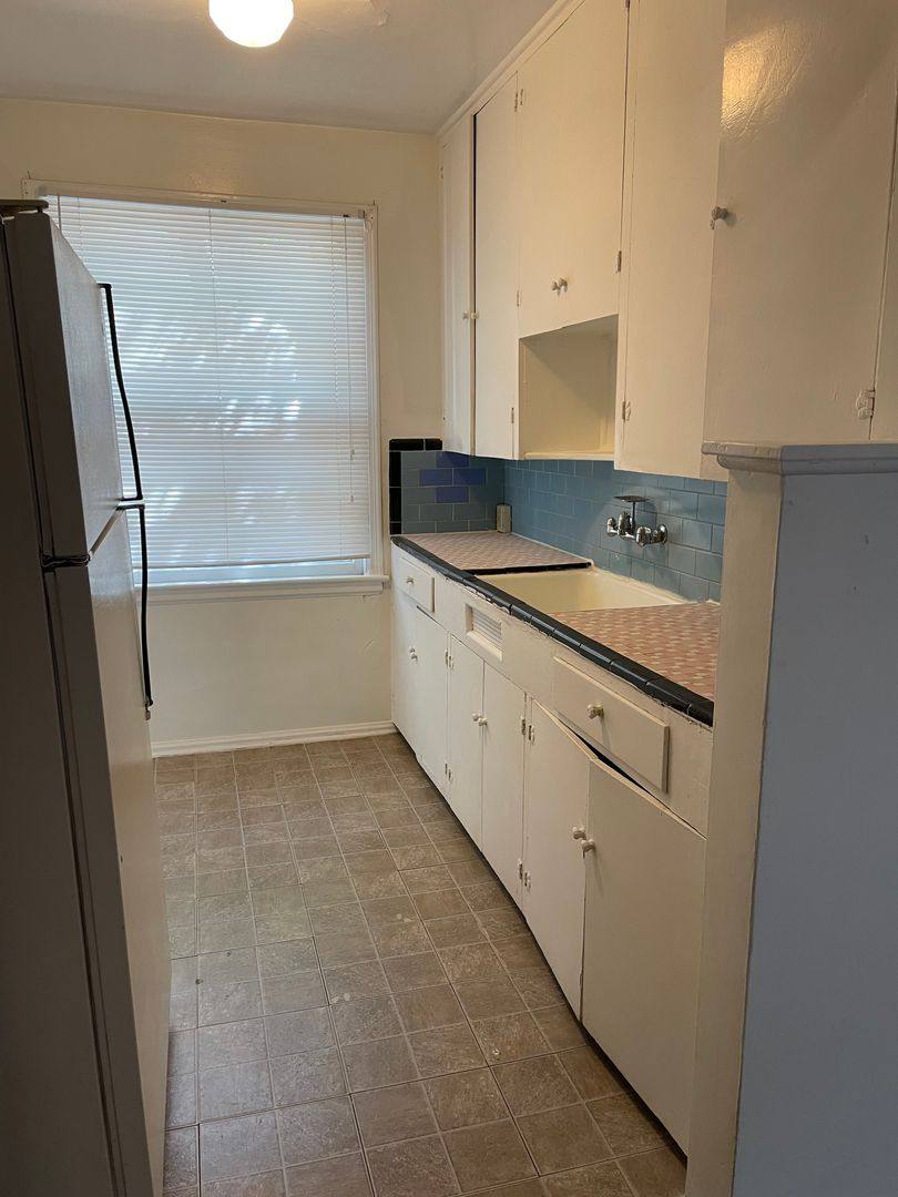 Apartment for rent at 1529 McDuff Ave S, Jacksonville, FL 32205