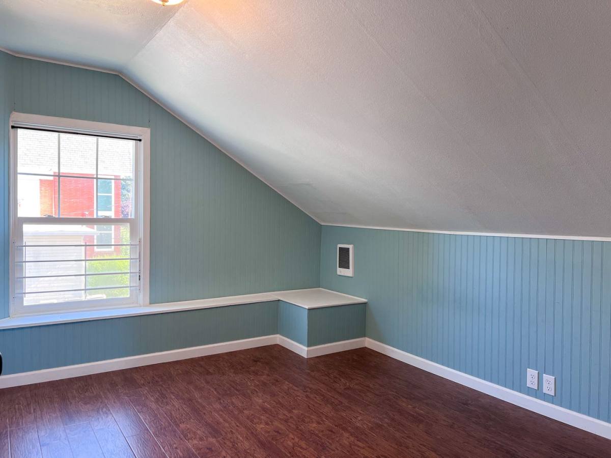 Apartment for rent at 910 Cleveland St, Lebanon, OR 97355