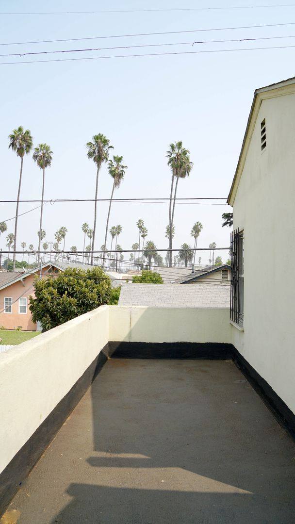 Apartment for rent at 2069 W 52nd St, Los Angeles, CA 90062