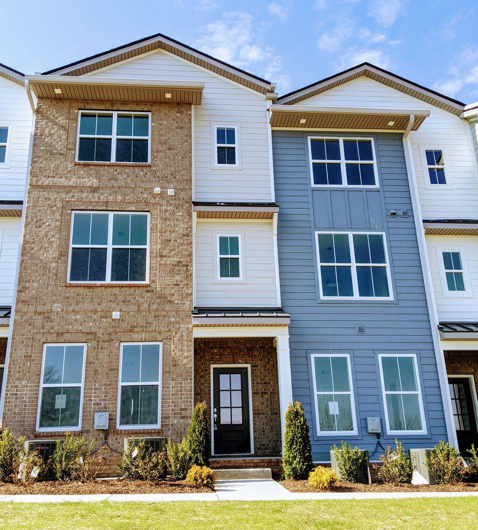Townhouse for rent at 122 Greenbrook N Way, Nolensville, TN 37135