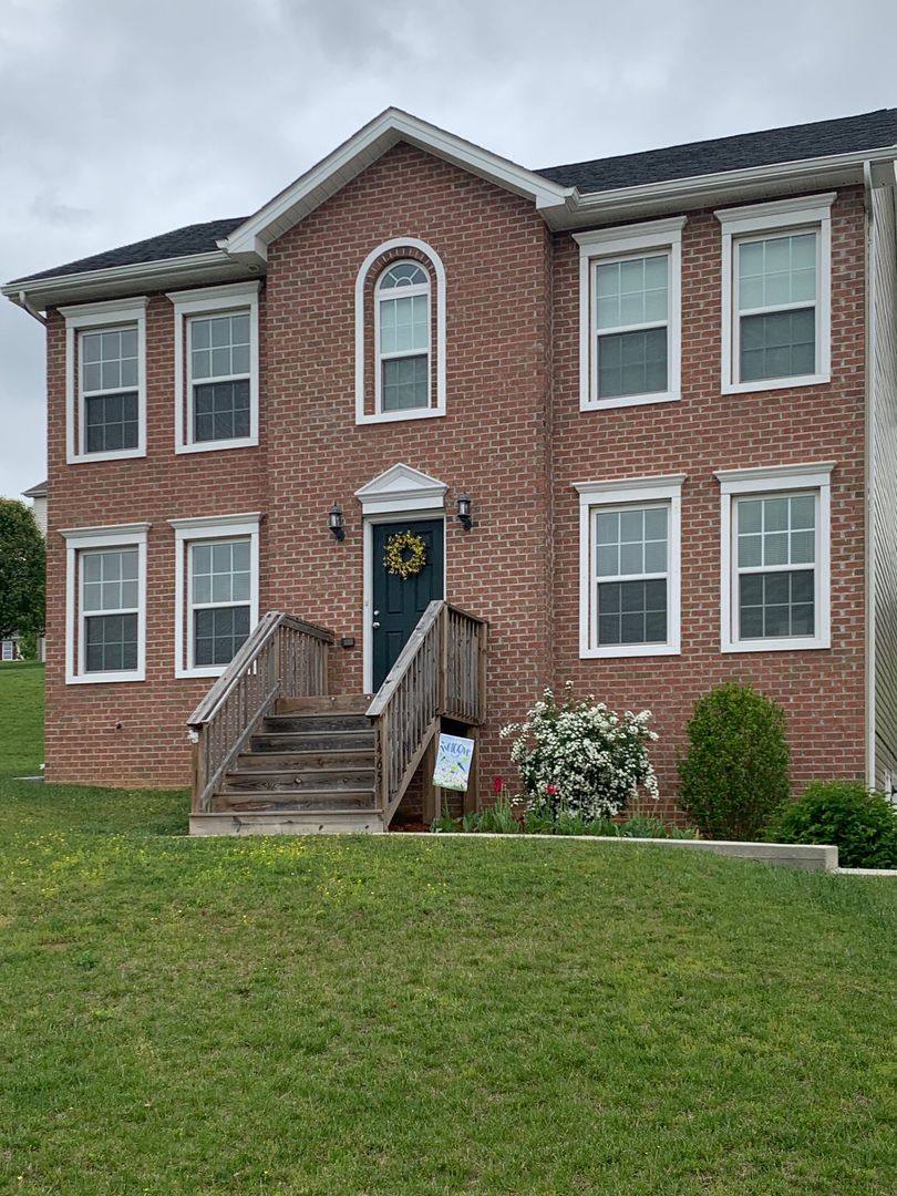 House for rent at 1465 Kensington Way, Christiansburg, VA 24073