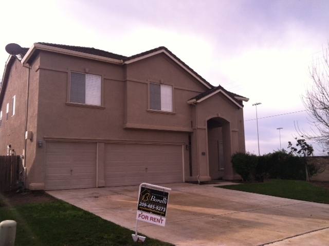 House for rent at 1039 Cardoza Rd, Los Banos, CA 93635