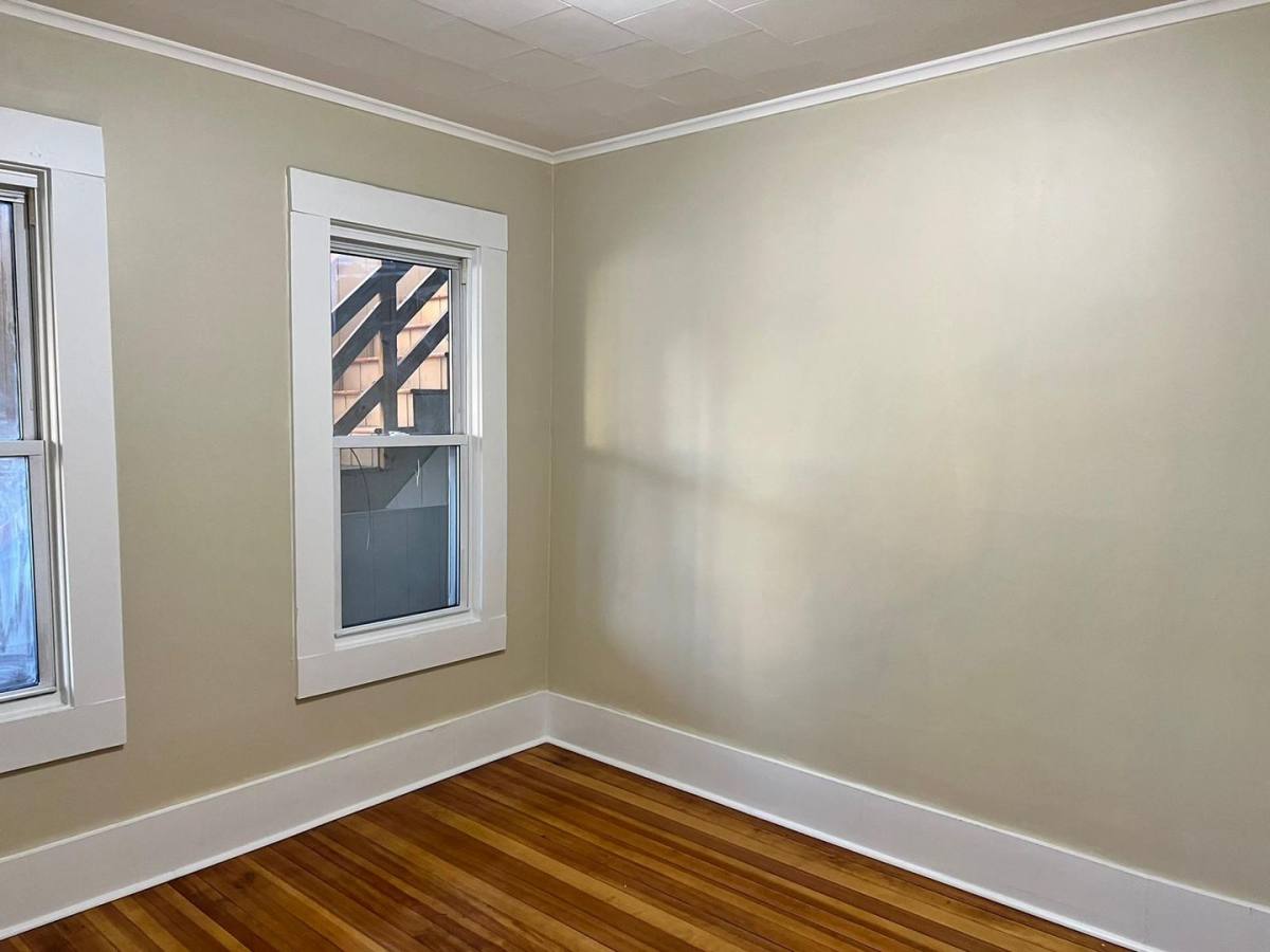 Apartment for rent at 27 Ellen Ave, Chicopee, MA 01013