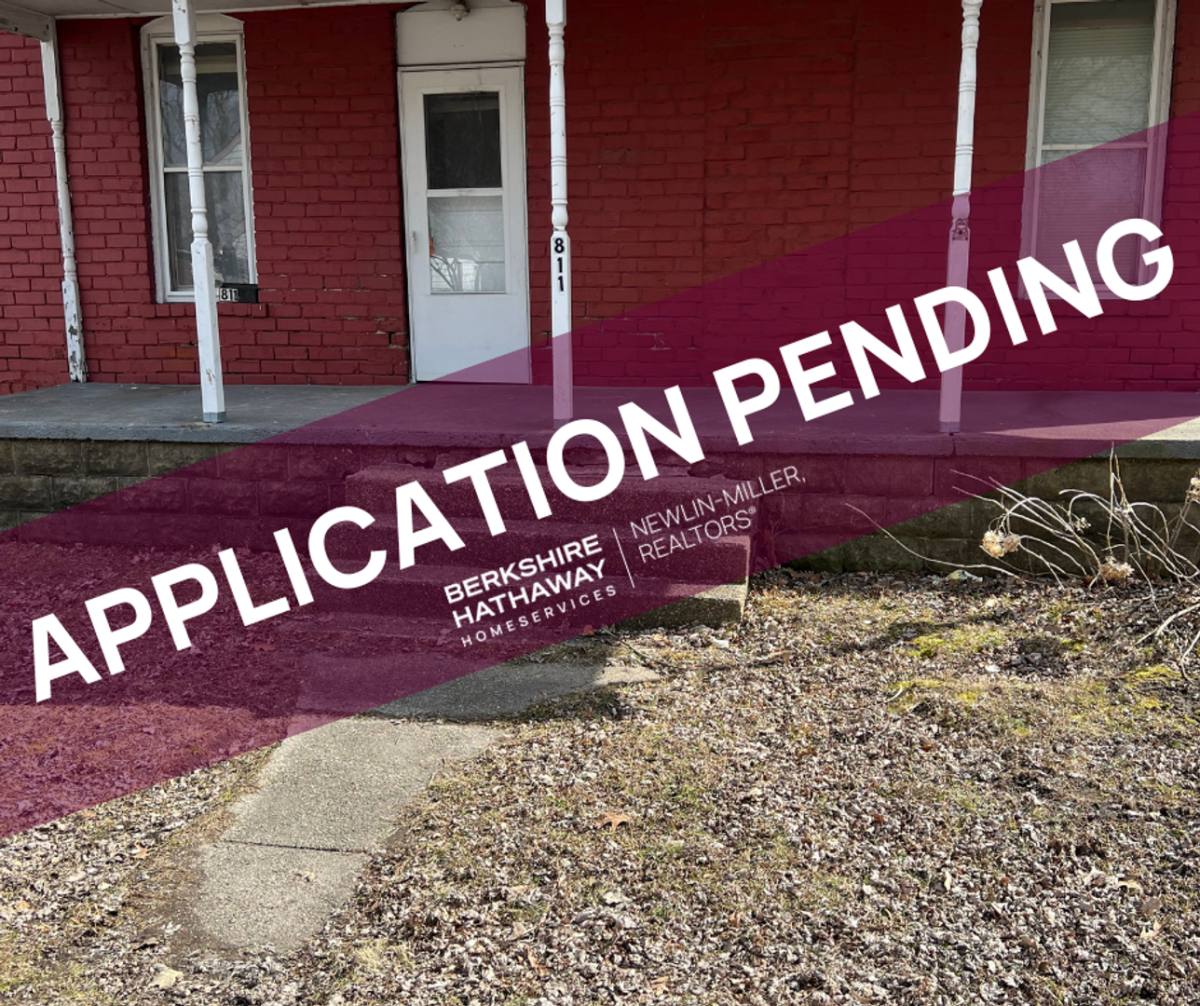 House for rent at 811 N 7th St, Clinton, IN 47842