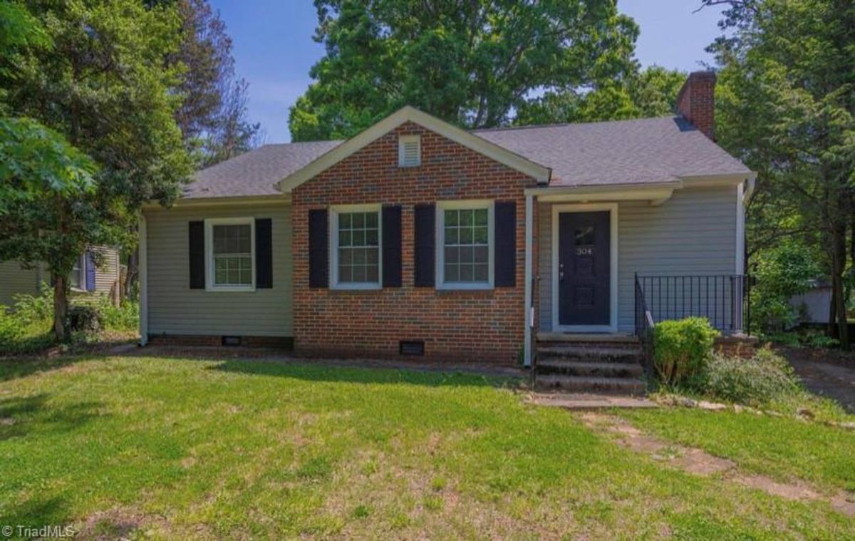House for rent at 304 Wake Dr, Winston Salem, NC 27106