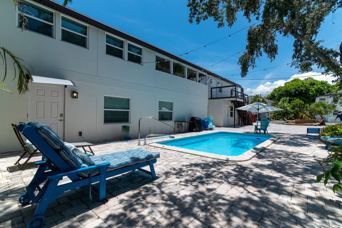 Apartment for rent at 166 17th Ave SE, Saint Petersburg, FL 33701