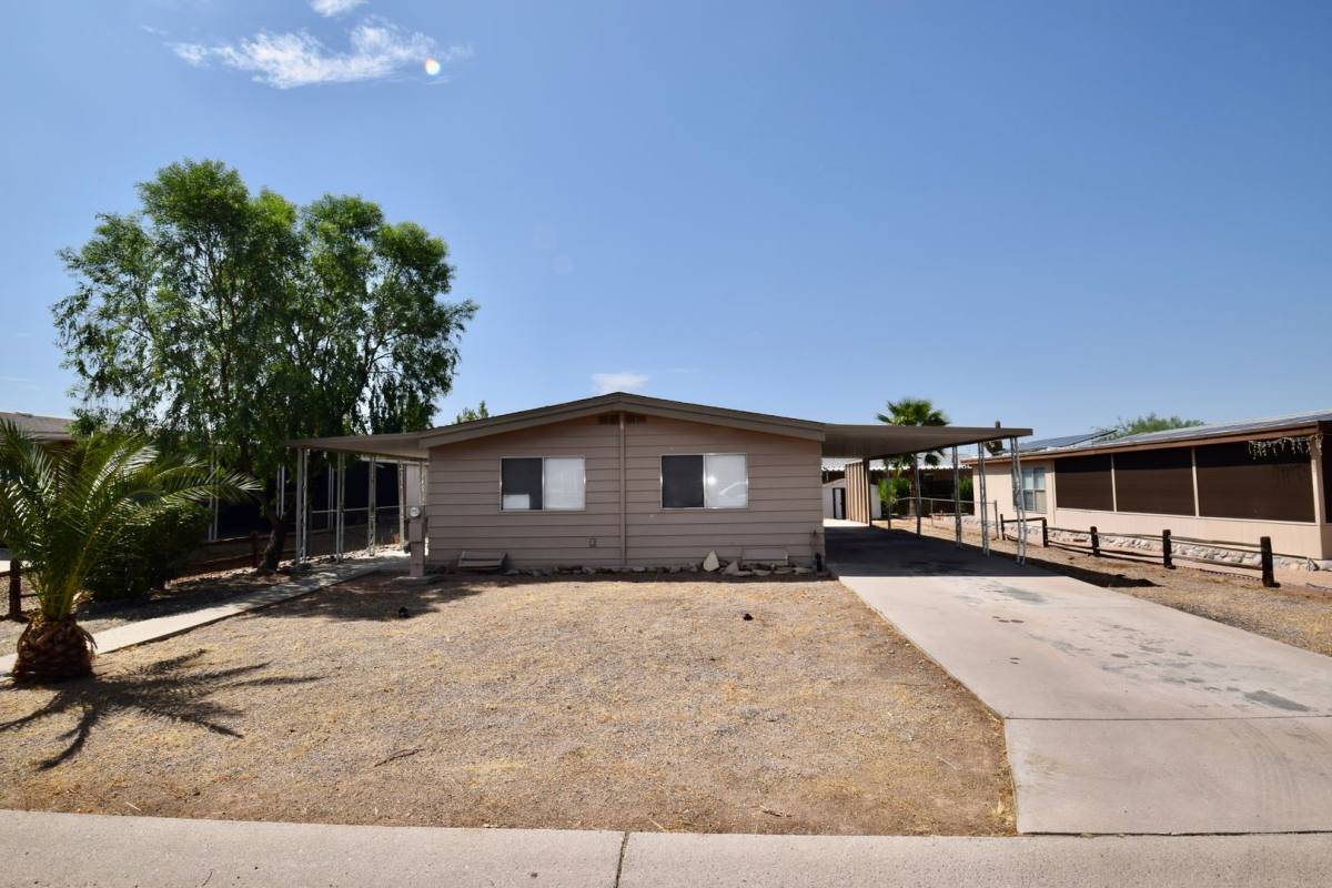 House for rent at 9715 E Edgwood Ave, Mesa, AZ 85208