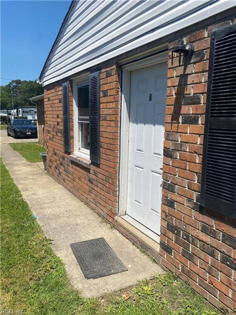 Apartment for rent at 7948 Thompson Rd, Norfolk, VA 23518
