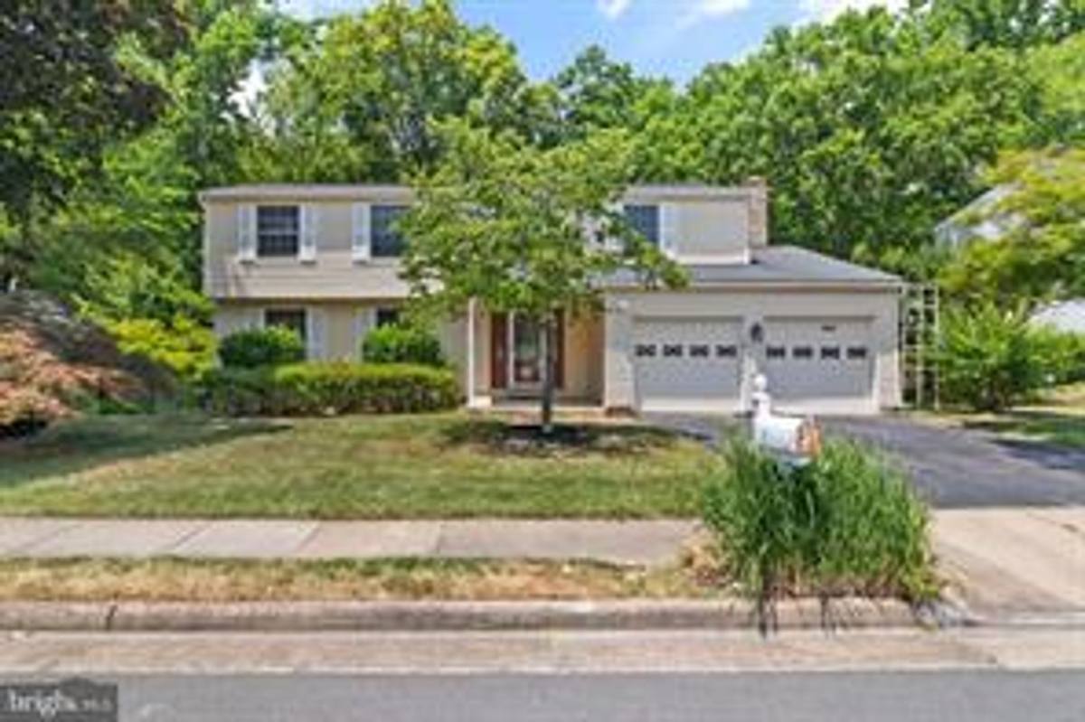 House for rent at 8084 Winding Way Court, Springfield, VA 22153