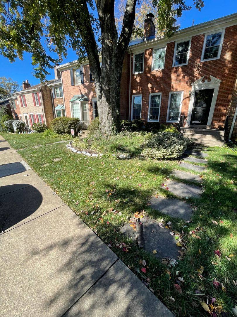 Townhouse for rent at 10520 Assembly Dr, Fairfax, VA 22030