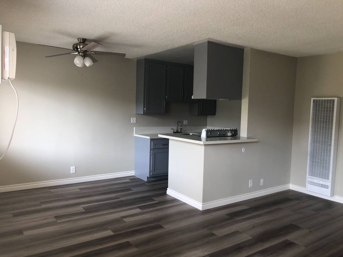 Apartment for rent at 1400 Gramercy Place, Los Angeles, CA 90019