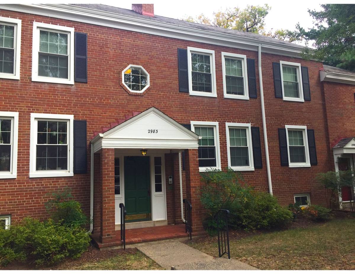 House for rent at 2983 Columbus St S, Arlington, VA 22206