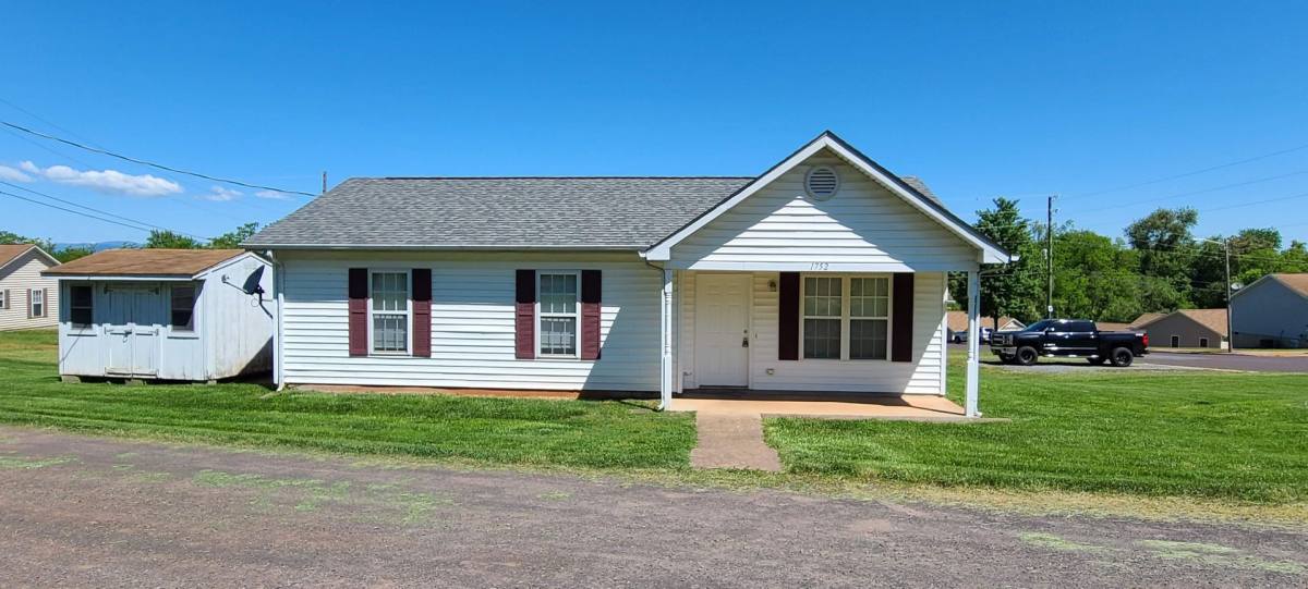 1752 Cypress Dr, Culpeper, VA 22701