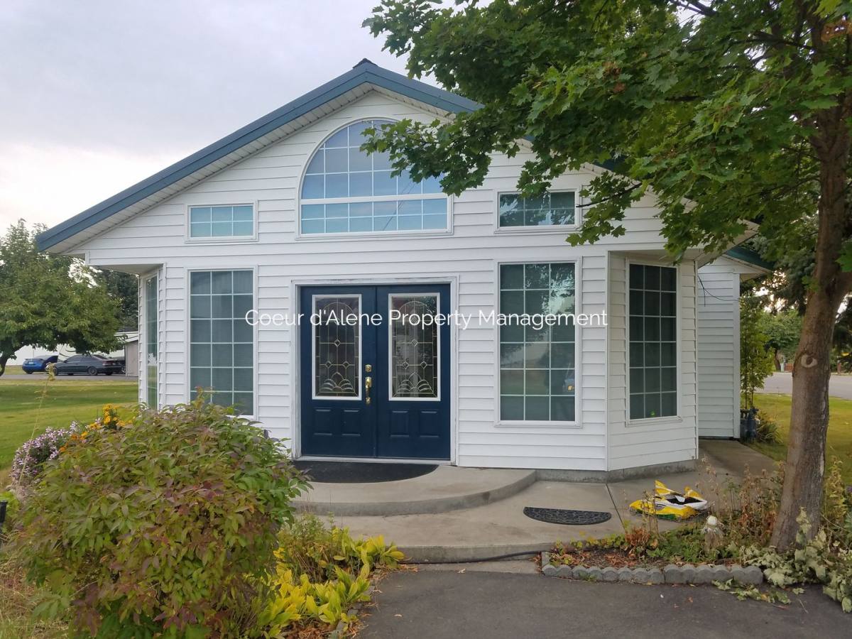 House for rent at 1827 E 12th Ave, Post Falls, ID 83854