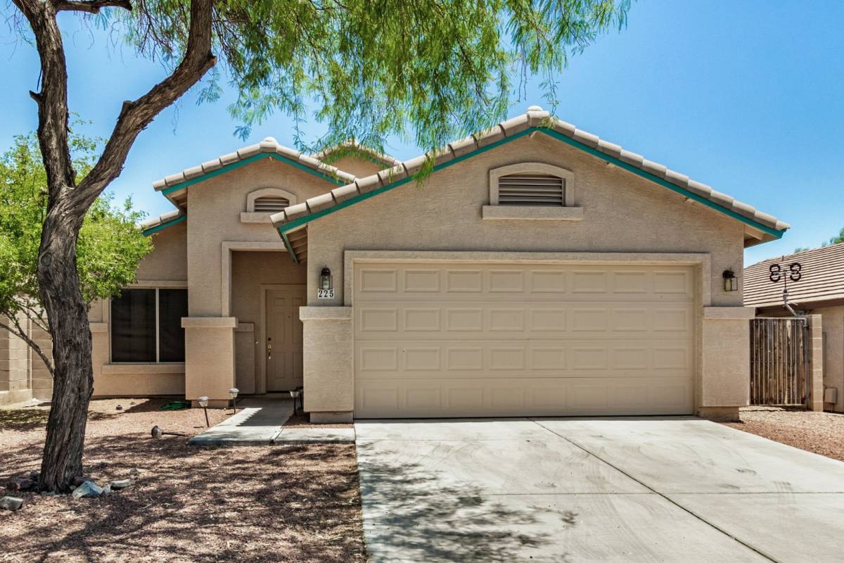 House for rent at 225 S 229th Dr, Buckeye, AZ 85326