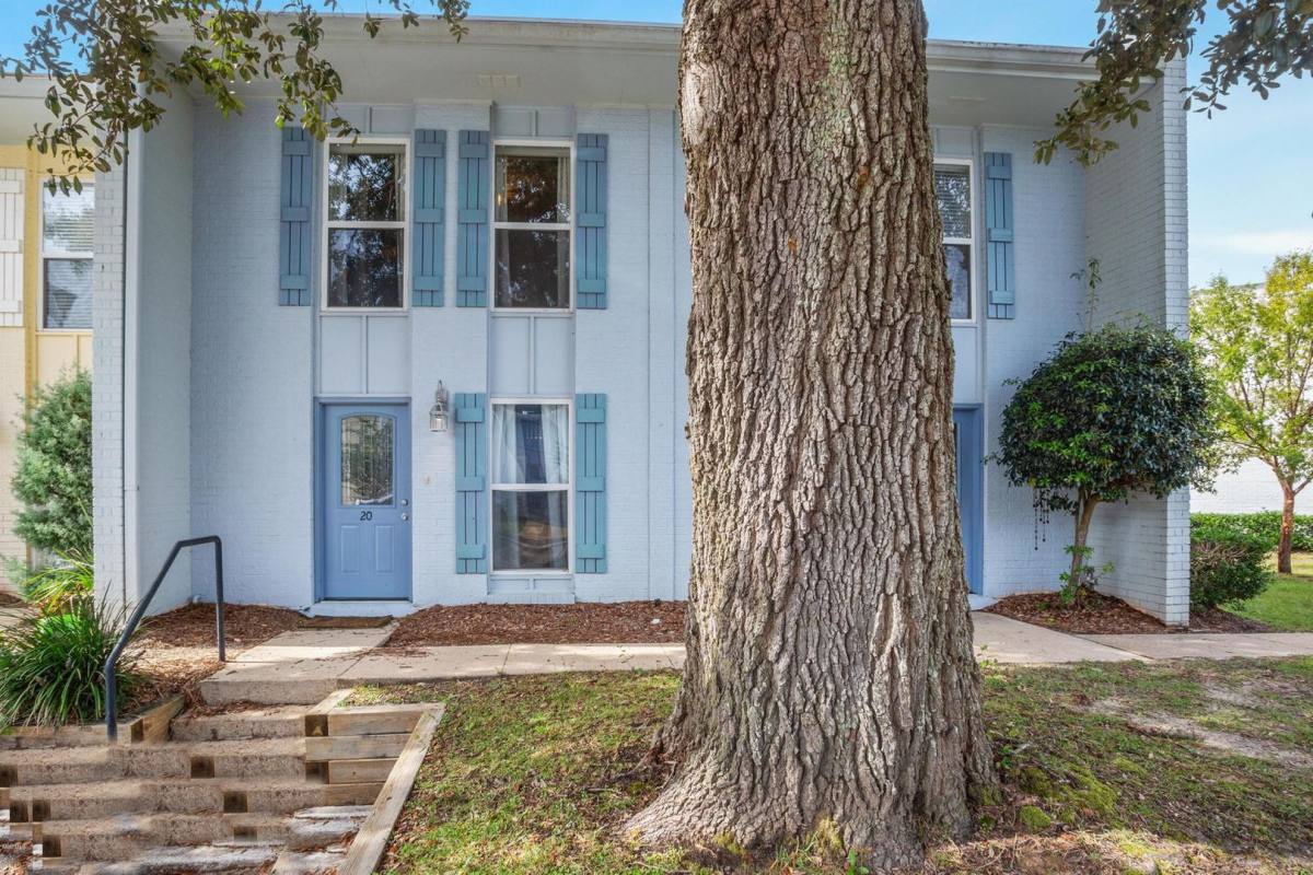 Condo for rent at 3230 Cumberland Rd, Ocean Springs, MS 39564