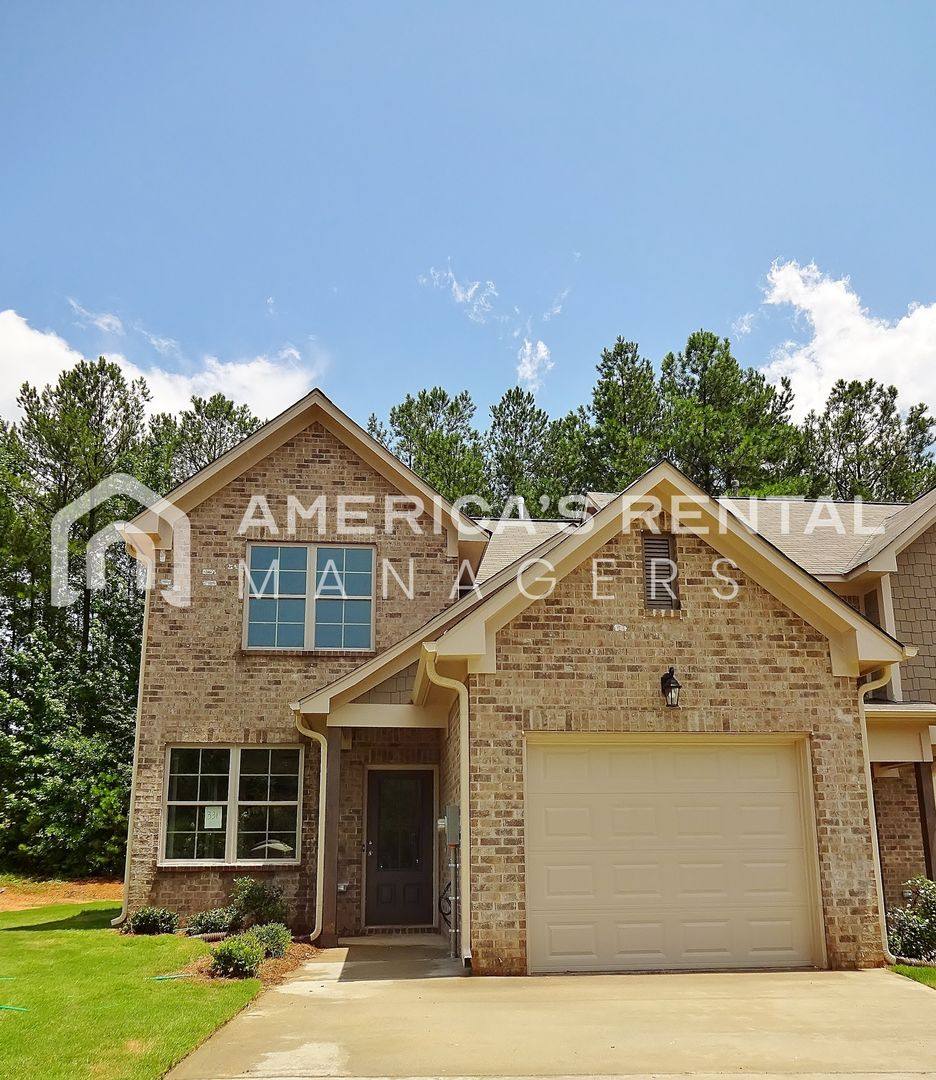 Townhouse for rent at 537 Polo Way, Chelsea, AL 35043