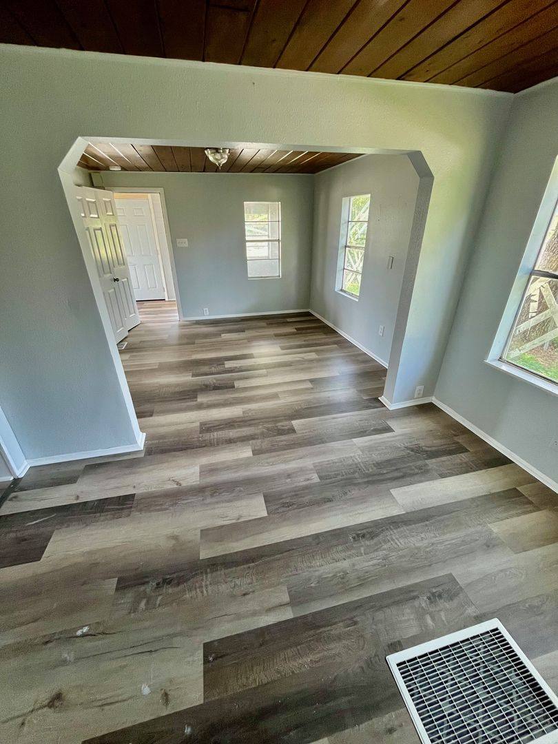 House for rent at 613 W 8th St, Lakeland, FL 33805