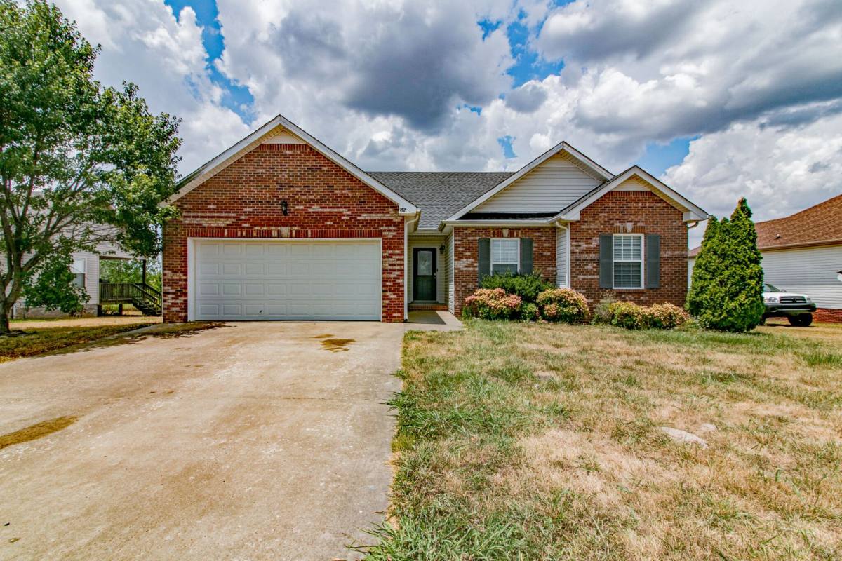 House for rent at 988 Chardea Court, Clarksville, TN 37040