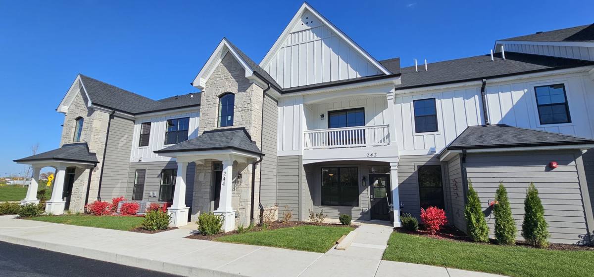 Apartment for rent at 208 Timber Ridge Court, Joliet, IL 60431
