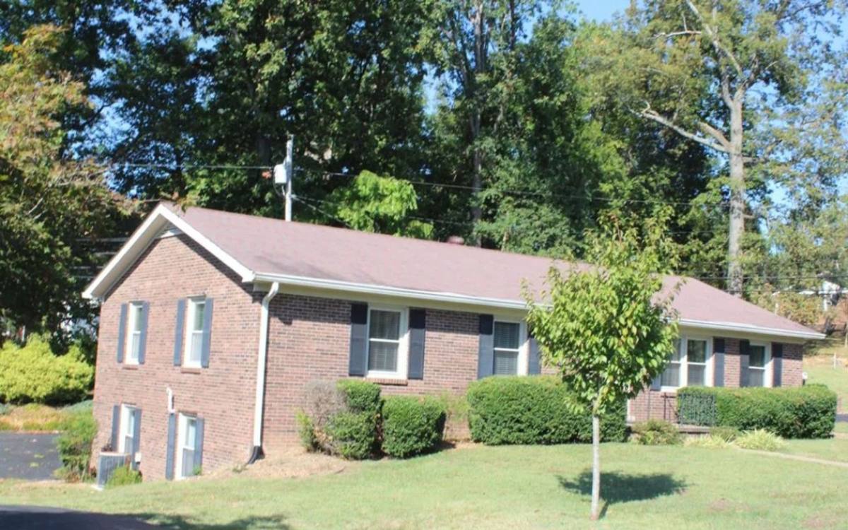 House for rent at 113 Moss St, Glasgow, KY 42141