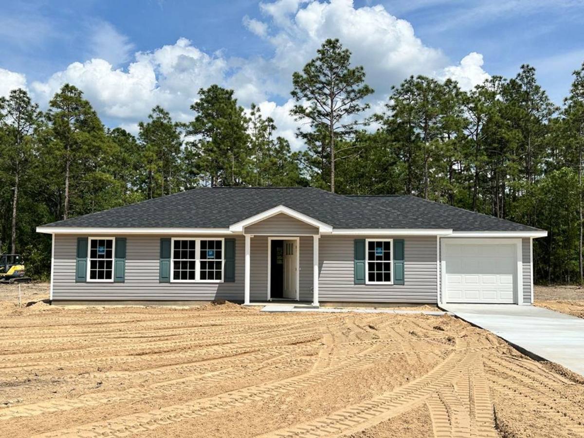 House for rent at 521 Church Circle, Jesup, GA 31545