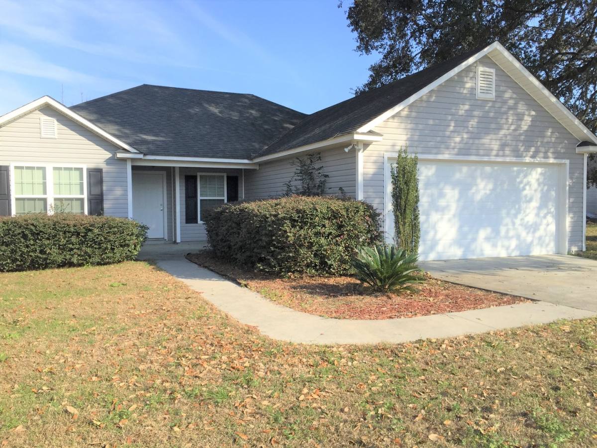 House for rent at 288 N Highway 125, Ray City, GA 31645