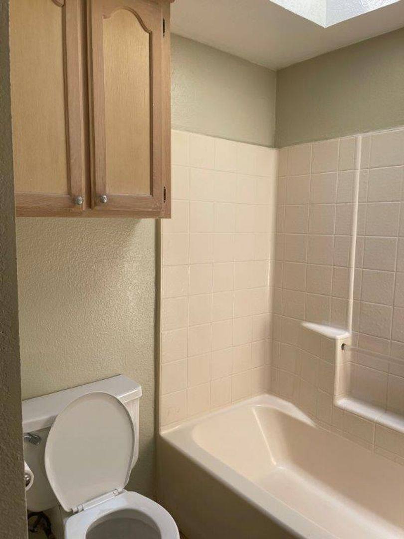 House for rent at 2107 Parkview, Oklahoma City, OK 73170