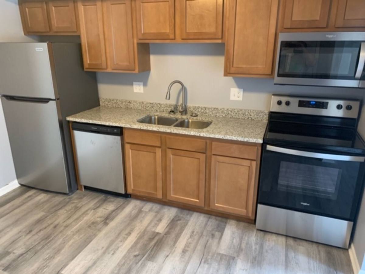 Apartment for rent at 532 Huron Dr W, Heath, OH 43056