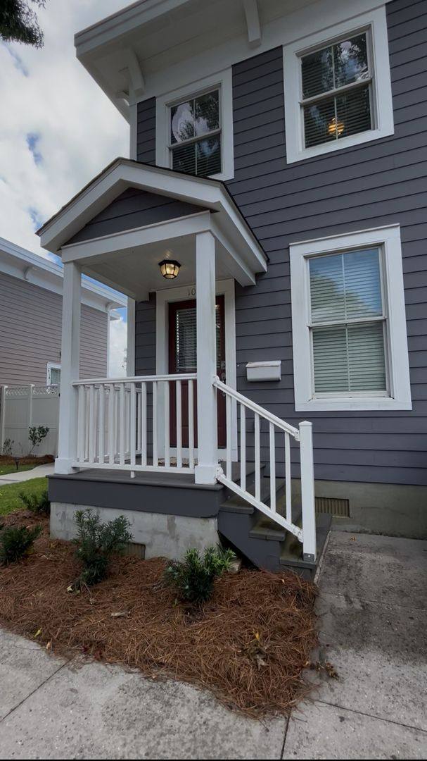 House for rent at 103 W 31st Lane, Savannah, GA 31401