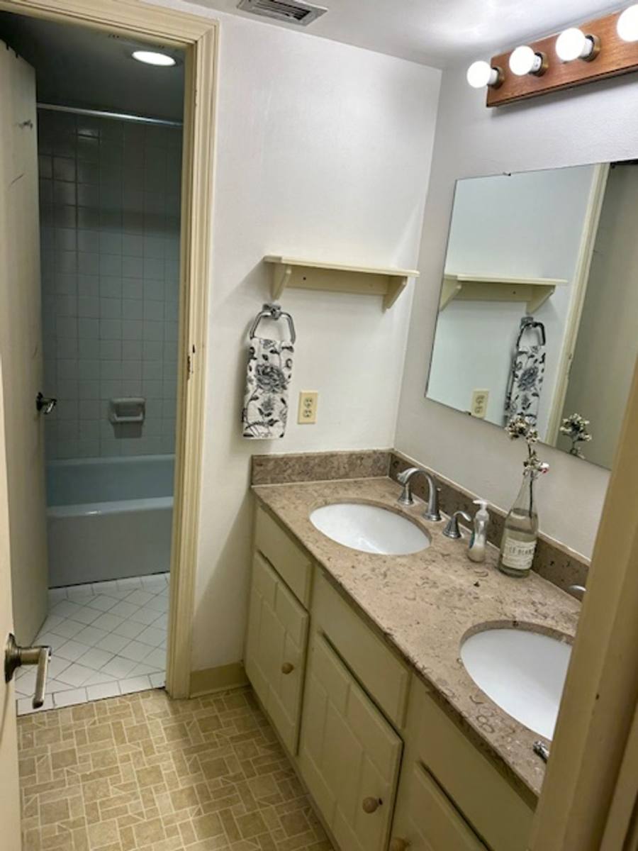 Condo for rent at 805 29th St #202, Boulder, CO 80303