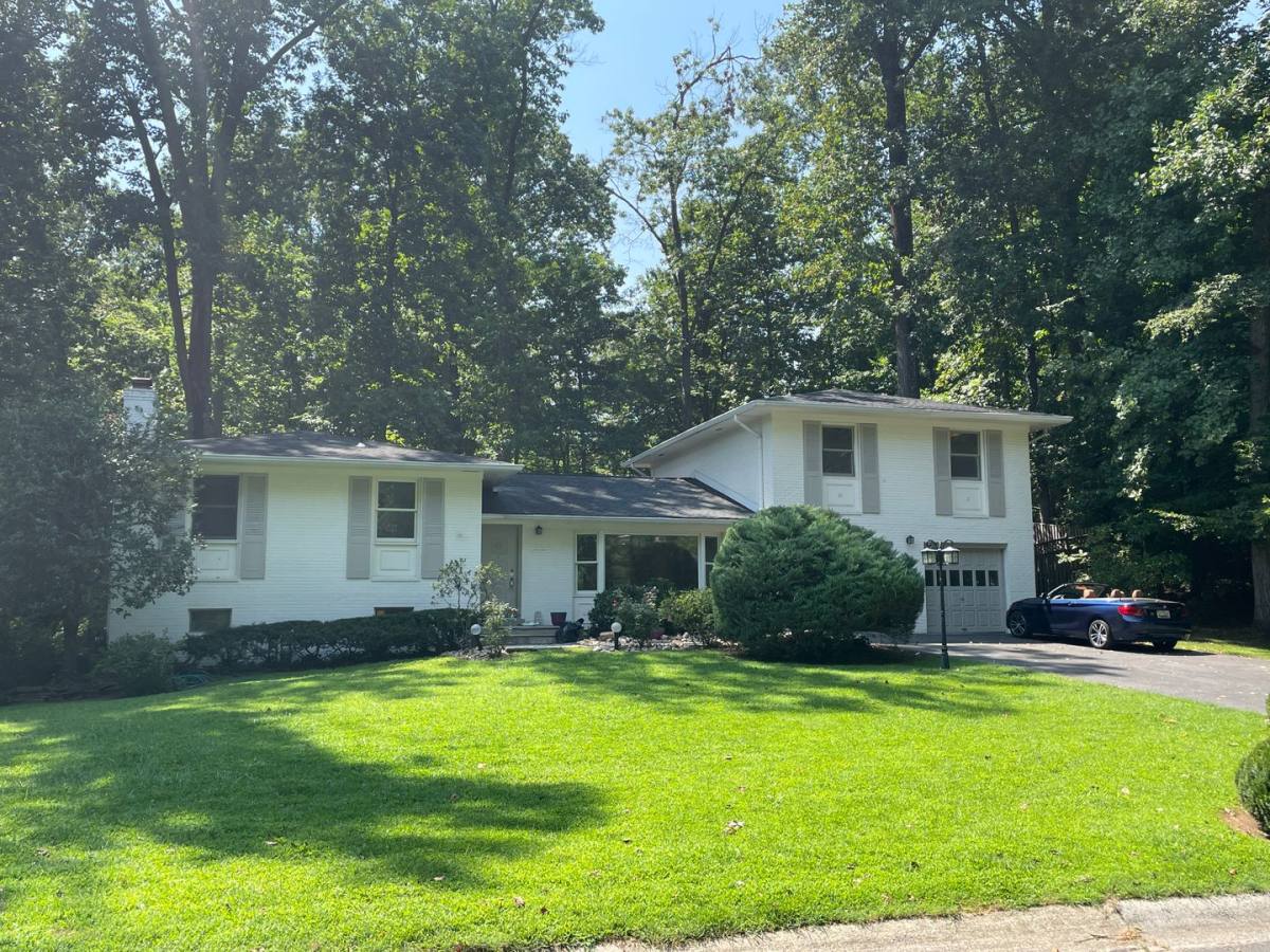 House for rent at 6908 Selkirk Dr, Bethesda, MD 20817