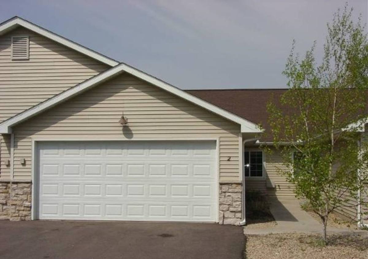Townhouse for rent at 1415 Broadway, Hammond, WI 54015