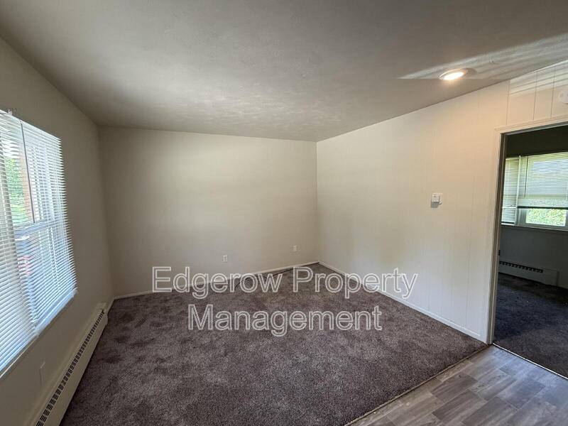 Apartment for rent at 13827 Ironwood Dr NW #6, Grand Rapids, MI 49544