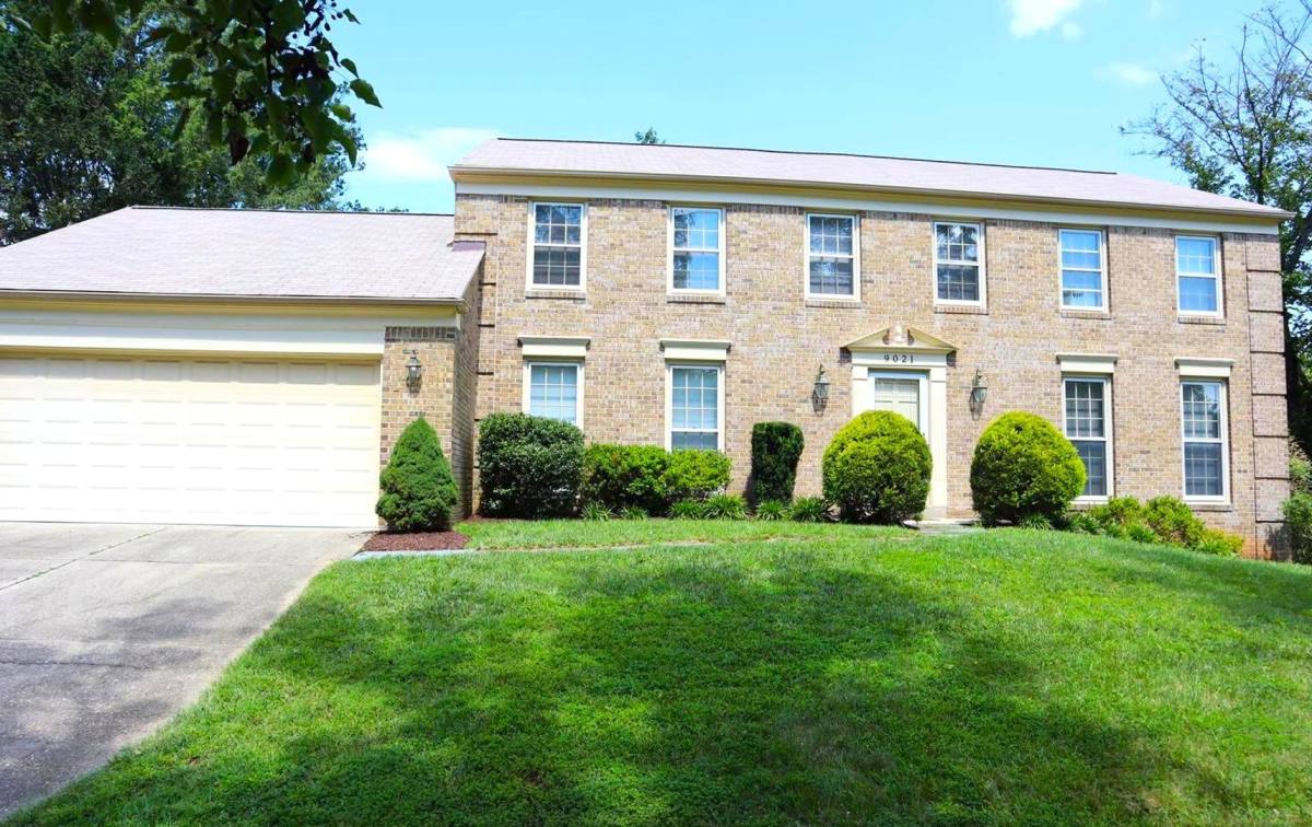 House for rent at 9021 Falls Chapel Way, Potomac, MD 20854