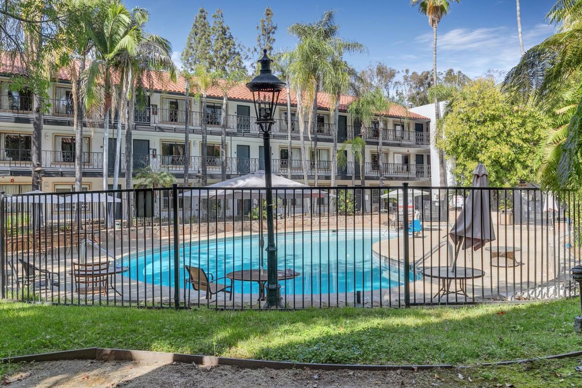 Apartment for rent at 1211 E Garvey St, Covina, CA 91724