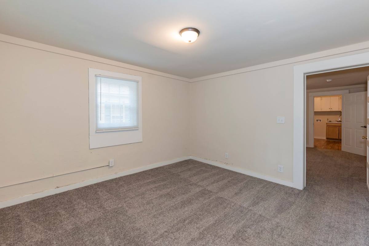 Apartment for rent at 1007 E Edgerton St, Dunn, NC 28334