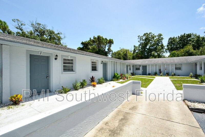 Apartment for rent at 2519 9th Ave W #1, Bradenton, FL 34205