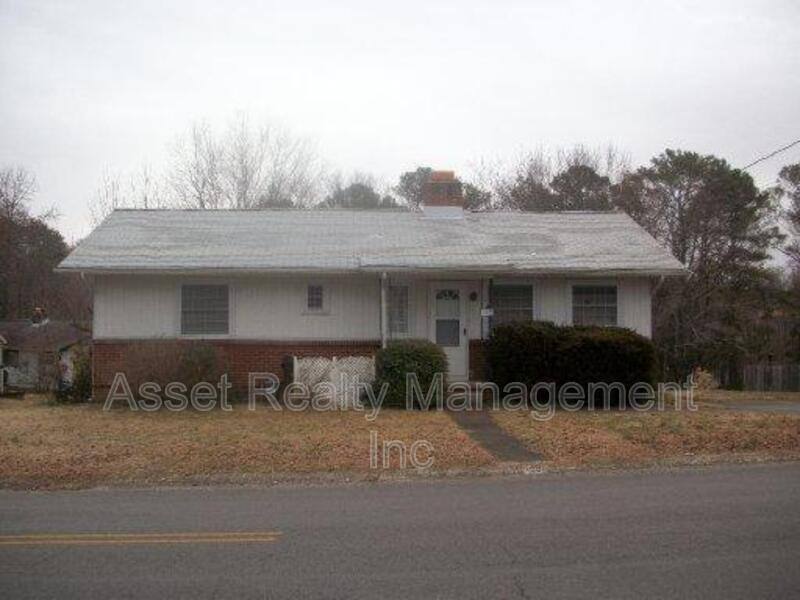 House for rent at 120 Utah Ave, Oak Ridge, TN 37830