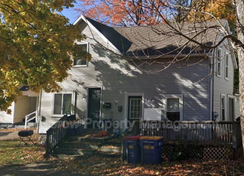 Apartment for rent at 1009 Quarry Ave NW 2 N, Grand Rapids, MI 49504