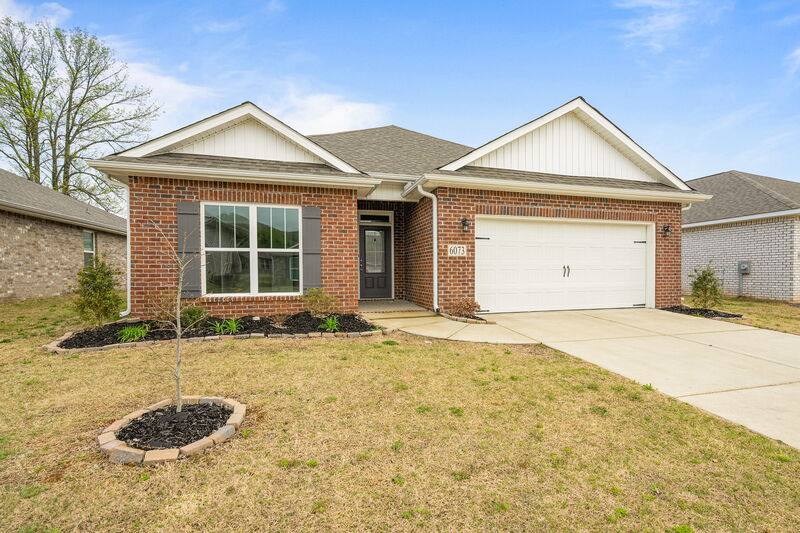 House for rent at 6073 Thorntons Way Circle NW, Huntsville, AL 35810