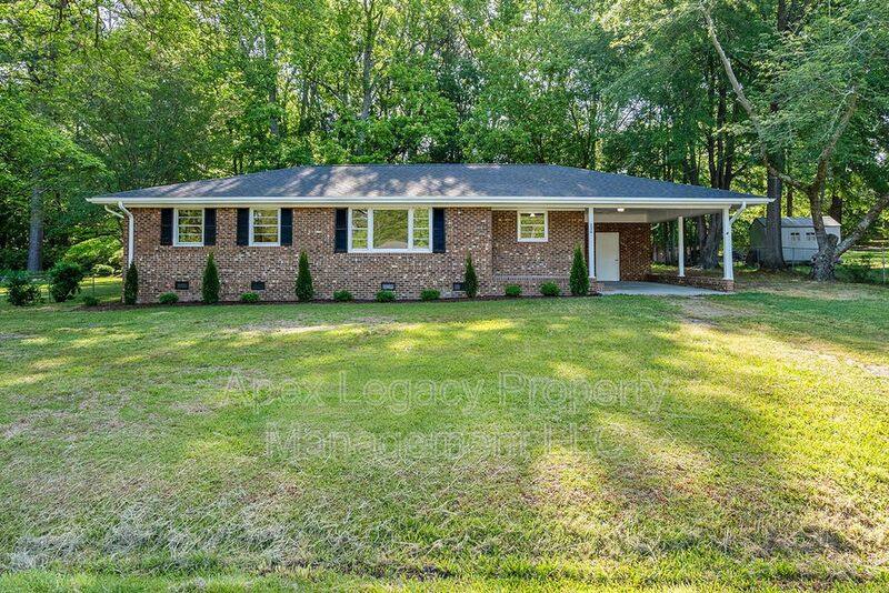 House for rent at 220 Alan St, Angier, NC 27501