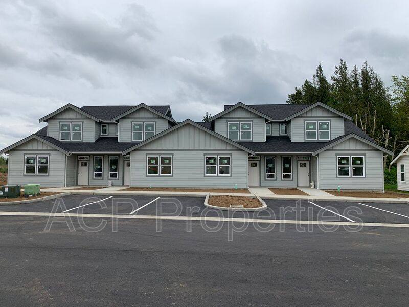 Townhouse for rent at 2285 Brome St #D, Lynden, WA 98264