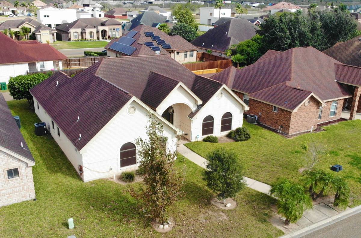 House for rent at 703 Delta Dr, Pharr, TX 78577