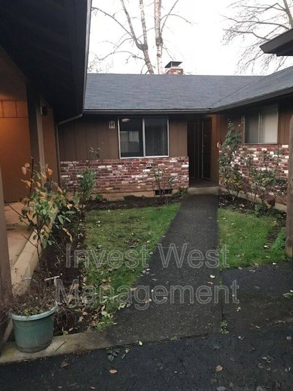 Apartment for rent at 3408 E 18 St #M, Vancouver, WA 98661