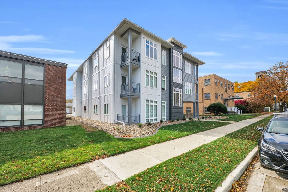 Apartment for rent at 305 W Clark St, Champaign, IL 61820