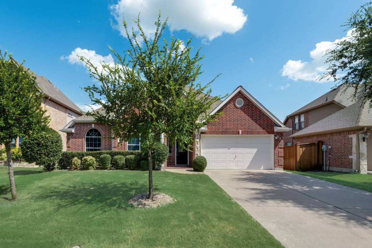 House for rent at 2755 Explorador, Grand Prairie, TX 75054